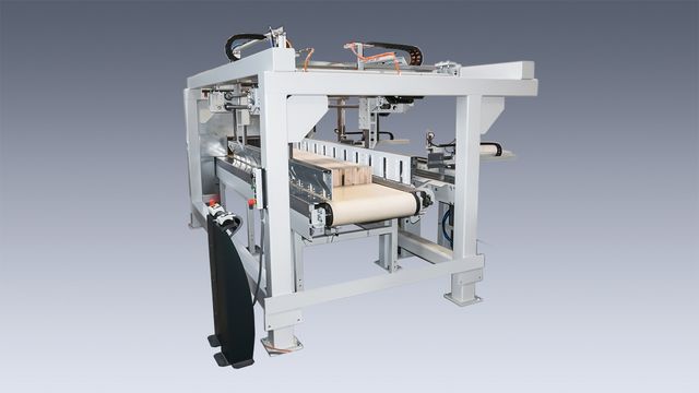 picture of an automatic packet assembly